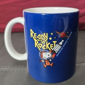Johnson Space Center Collectors Mug Ready To Rocket Snoopy Astronaut Blue NWOB
